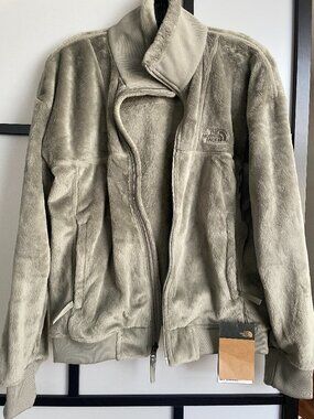 NWT The North Face jacket - M